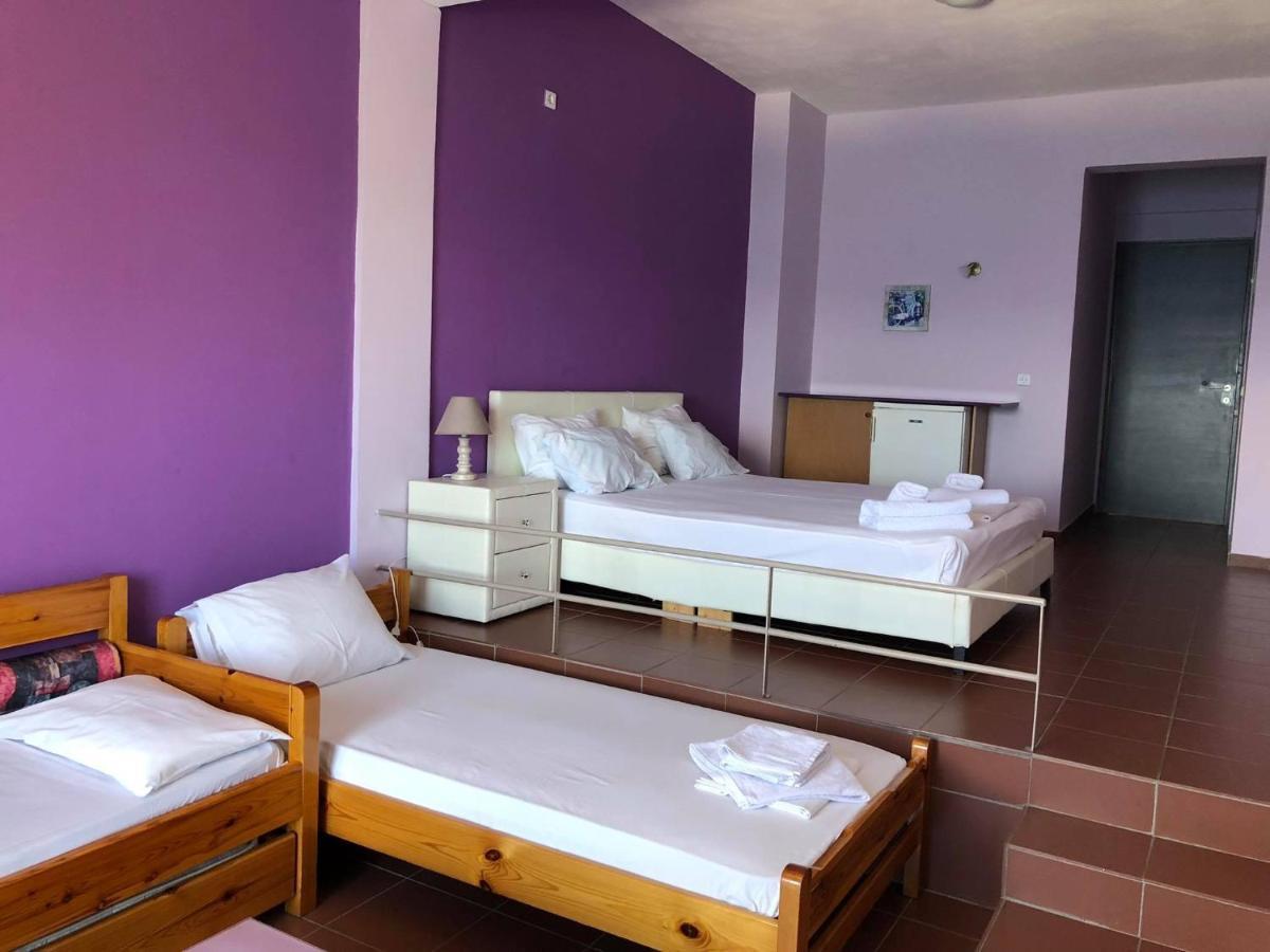 Maravellia Hotell Loutra Aidhipsou Exteriör bild