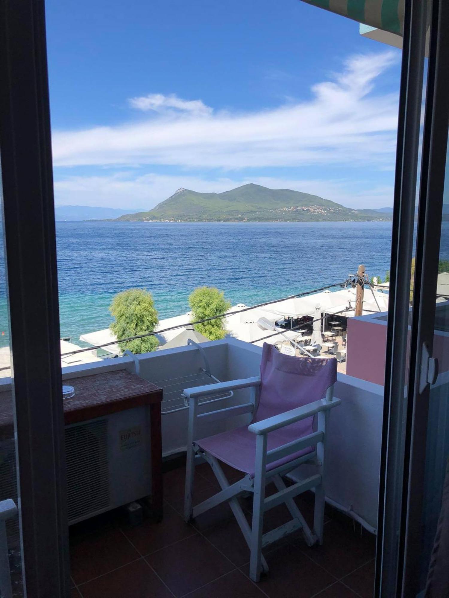 Maravellia Hotell Loutra Aidhipsou Exteriör bild