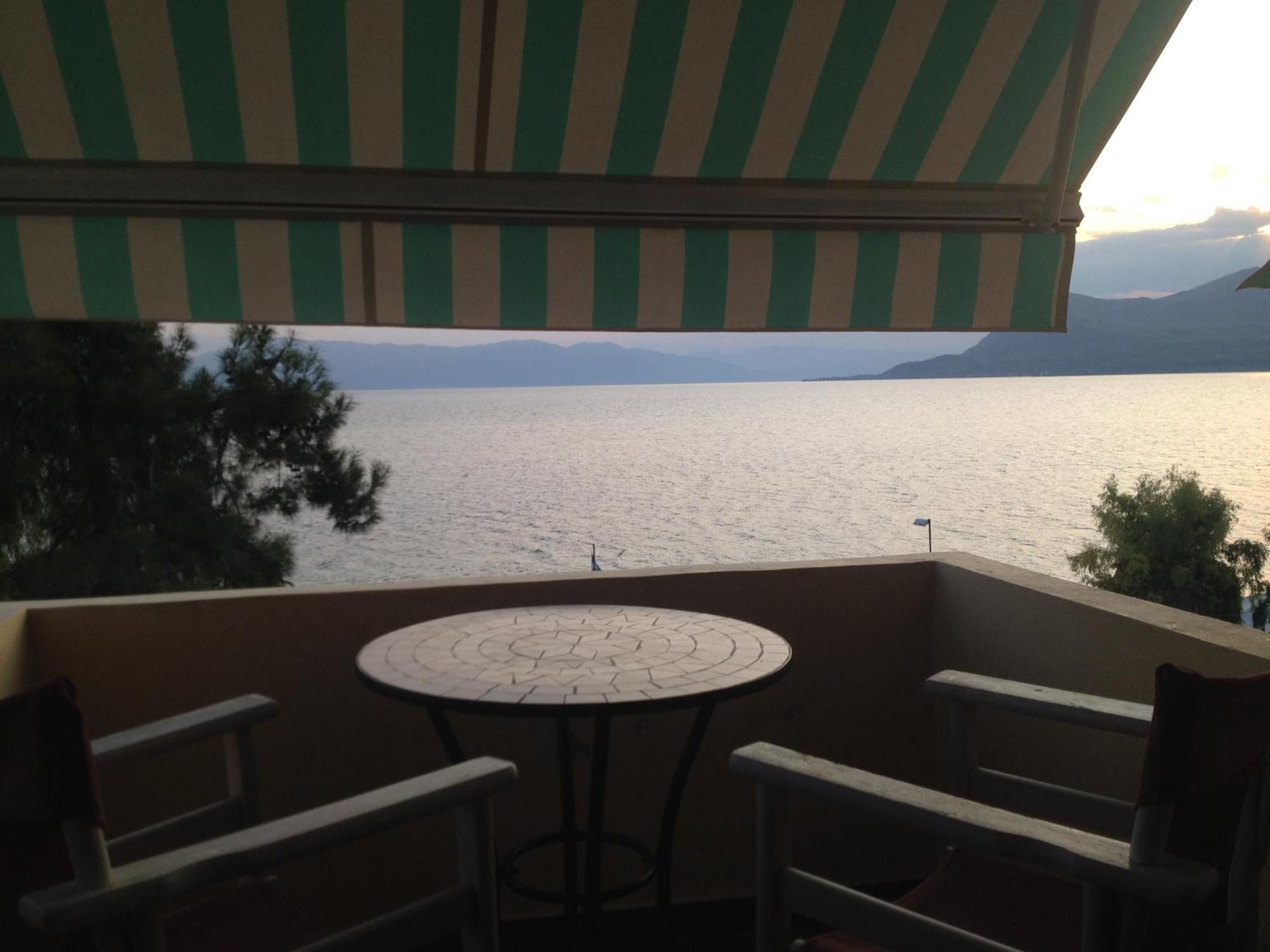 Maravellia Hotell Loutra Aidhipsou Exteriör bild