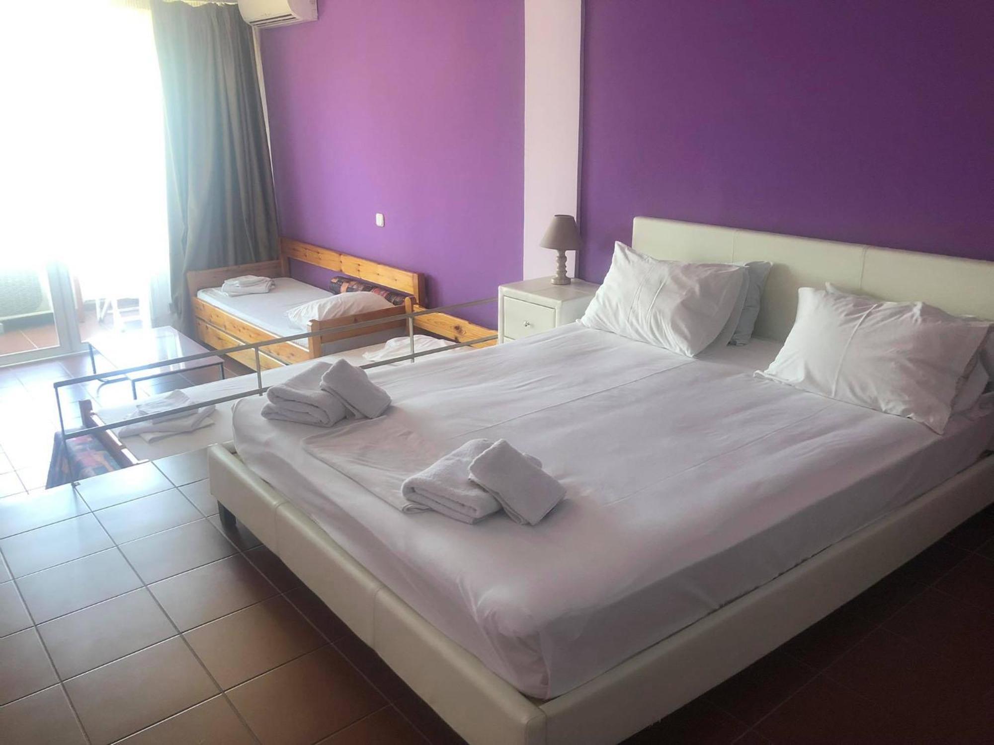 Maravellia Hotell Loutra Aidhipsou Exteriör bild