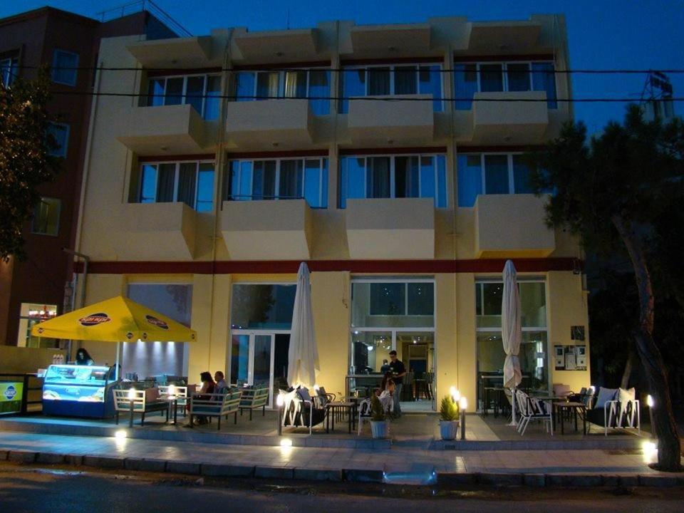 Maravellia Hotell Loutra Aidhipsou Exteriör bild