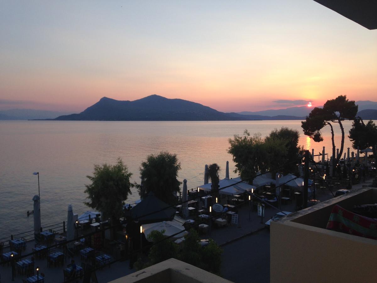 Maravellia Hotell Loutra Aidhipsou Exteriör bild