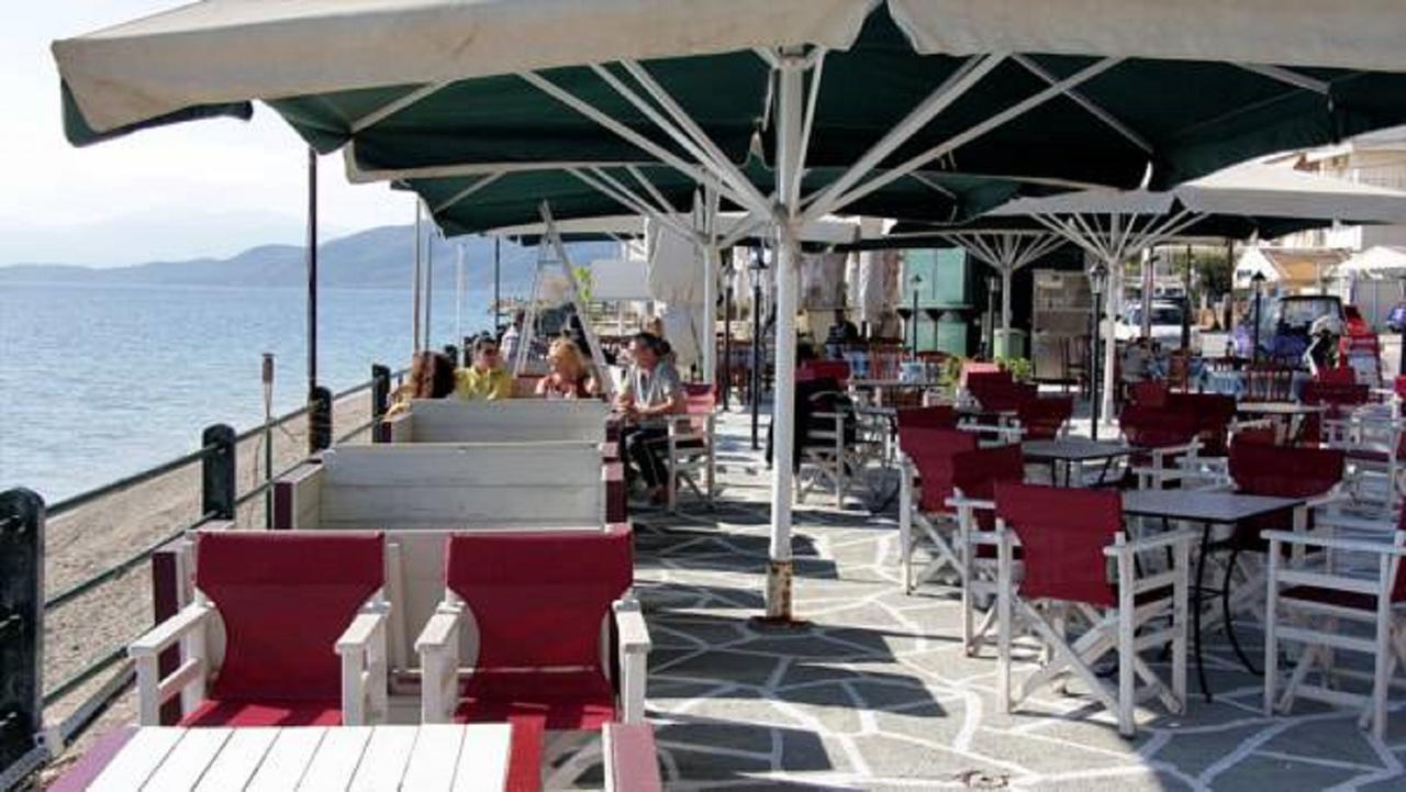 Maravellia Hotell Loutra Aidhipsou Exteriör bild